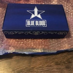Brand new in box Jeffree Star blue blood palette